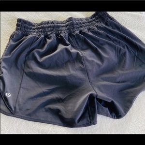 Lululemon hotty hot shorts
